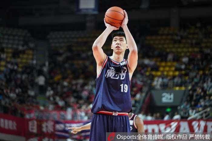 直播吧：北卡、俄勒冈、杨百翰等NCAA名校向徐昕发出邀请